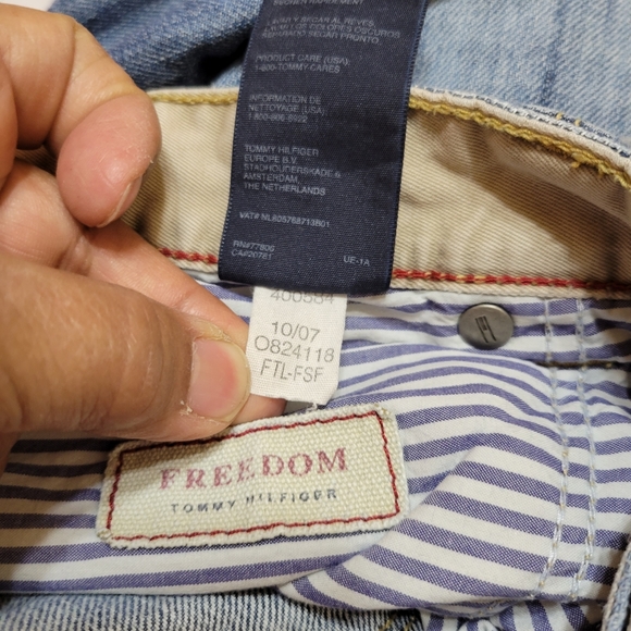 Vtg Tommy Hilfiger Distressed Straight Leg Men's 40 Jeans - Picture 4 of 7